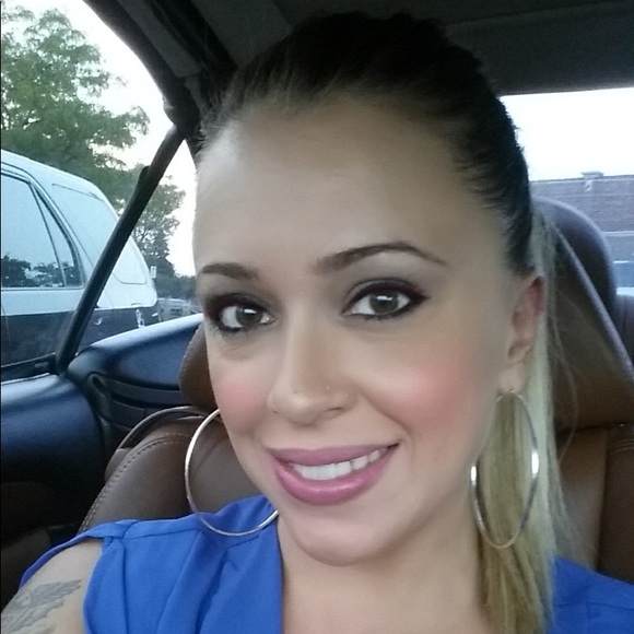 Meet your Posher, Nermina - Picture 1 of 1